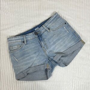 BDG midrise Alexa, 5 pocket Shorty denim cuffed jean shorts light distressing 25